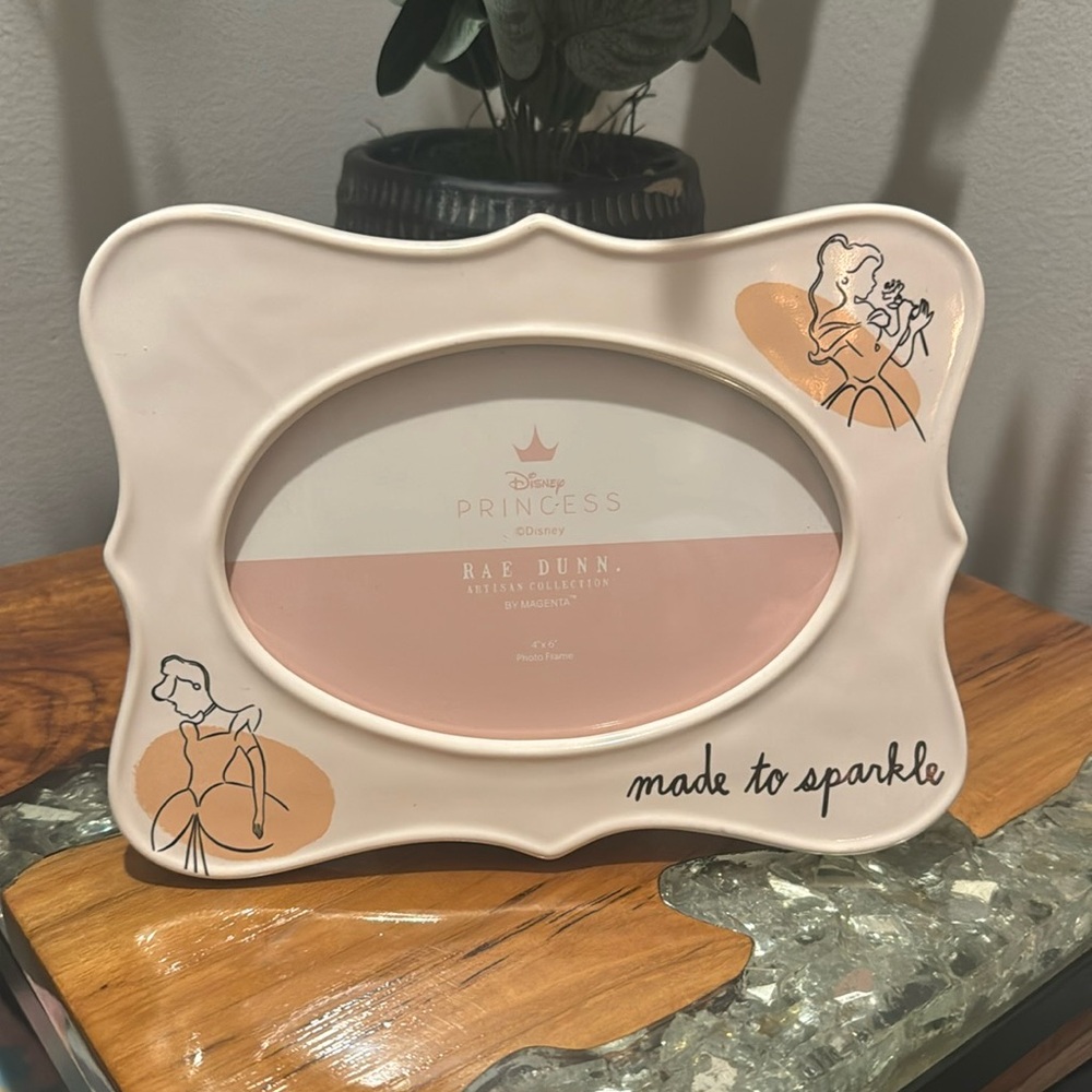 Disney Princess ‘Made to Sparkle’ Photo Frame - Picture 1 of 3